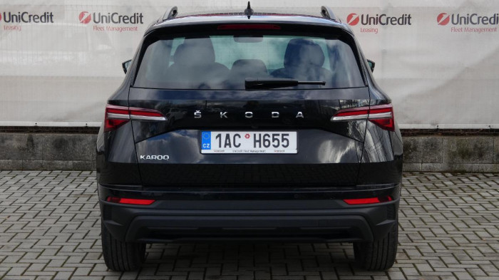 Škoda Karoq 1,5 TSI Ambition DSG na operativní leasing