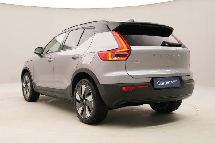 Volvo EX40 SINGLE MOTOR EXTENDED PLUS na operativní leasing