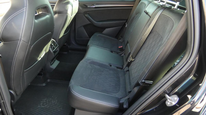 Škoda Kodiaq 2,0 TSI Sportline DSG 4x4 na operativní leasing