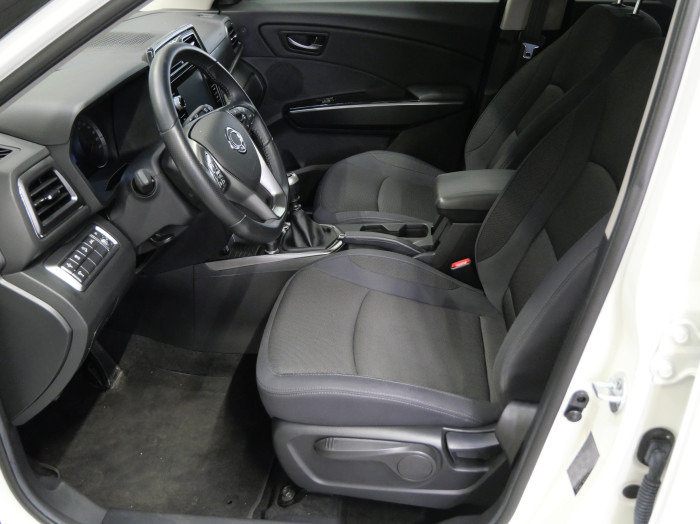 Ssang Yong Tivoli Gran 1.5 T-GDI 120 kW Amber na operativní leasing