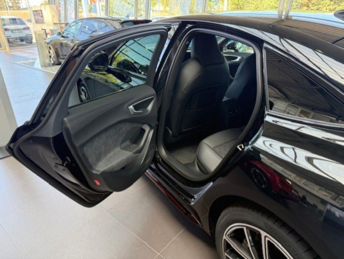 Audi A5 Limuzína TDI quattro Stronic na operativní leasing