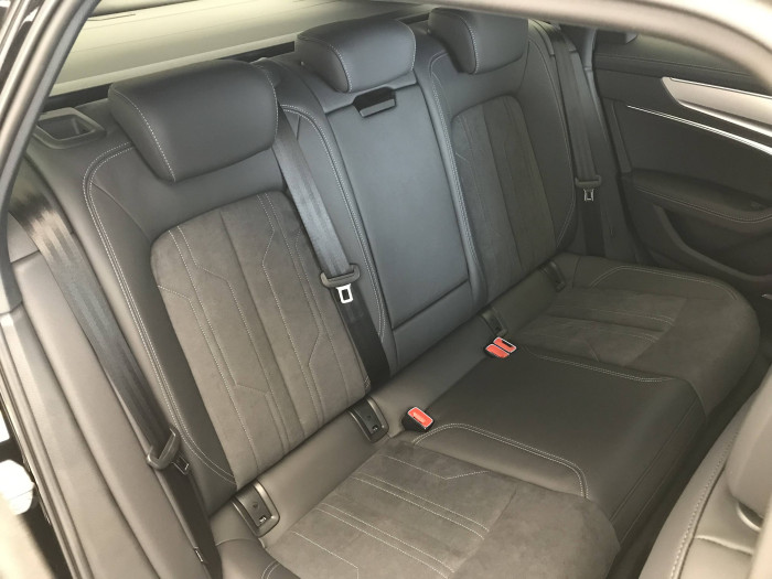 Audi A6 allroad quattro 45 ST7 3,0TDI / 180kW na operativní leasing