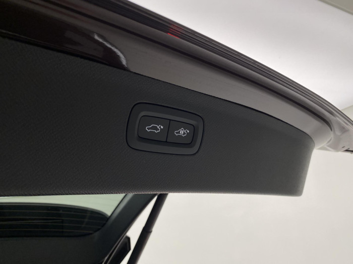 Volvo XC90 B5 AWD AUT BRIGHT PLUS 7míst na operativní leasing