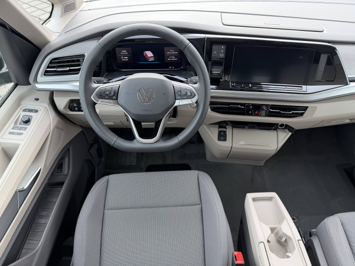 Volkswagen Multivan Long Life 7DSG 2,0TSI / 150kW na operativní leasing