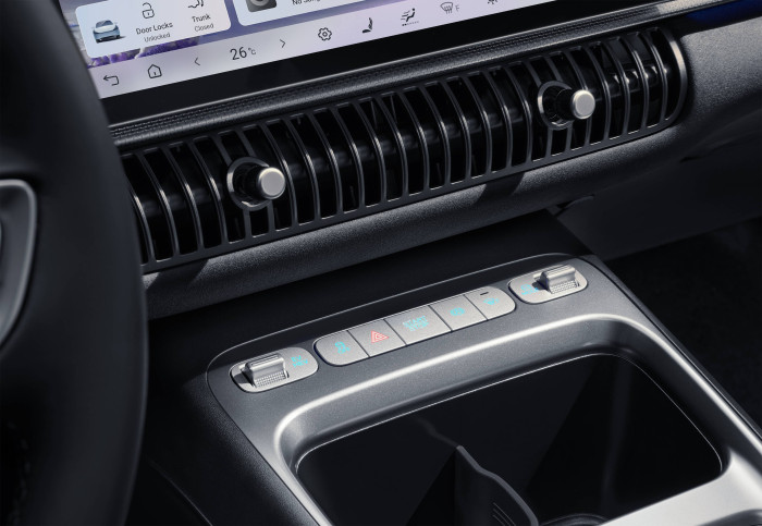 BYD DOLPHIN G DM-i Comfort  1,5 / 156kW na operativní leasing
