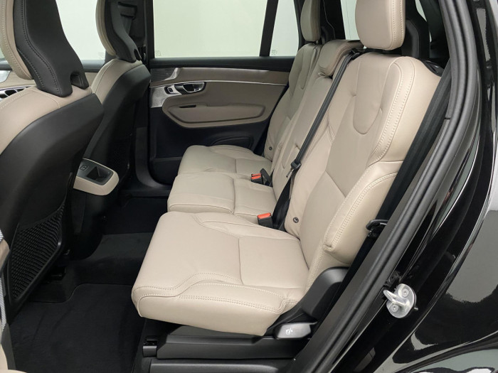 Volvo XC90 B5 AWD AUT BRIGHT PLUS 7míst na operativní leasing