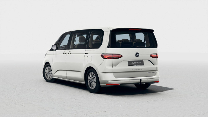 Volkswagen Multivan 1,5 TSI 130kW PHEV 4MOT 6DSG (7 míst) na operativní leasing