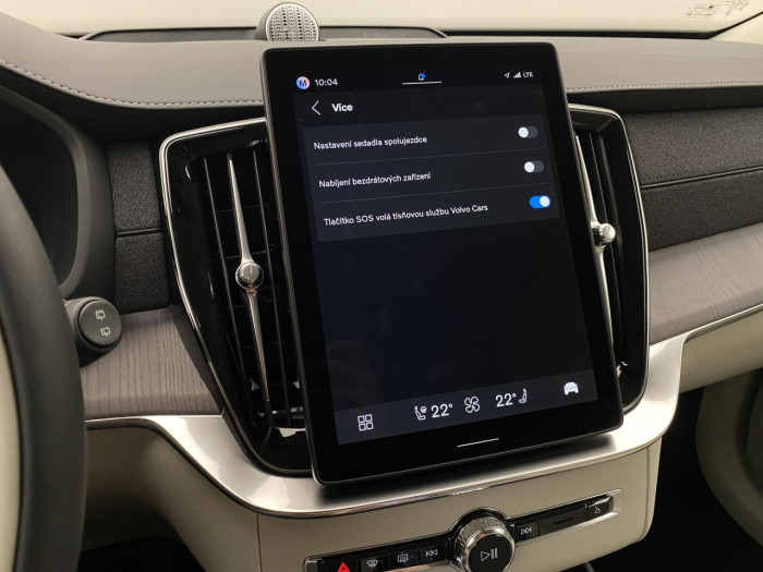 Volvo XC90 T8 AWD Plug-in BRIGHT PLUS 7m na operativní leasing