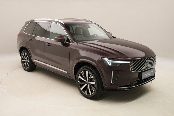 Volvo XC90 B5 AWD AUT CORE 7míst na operativní leasing
