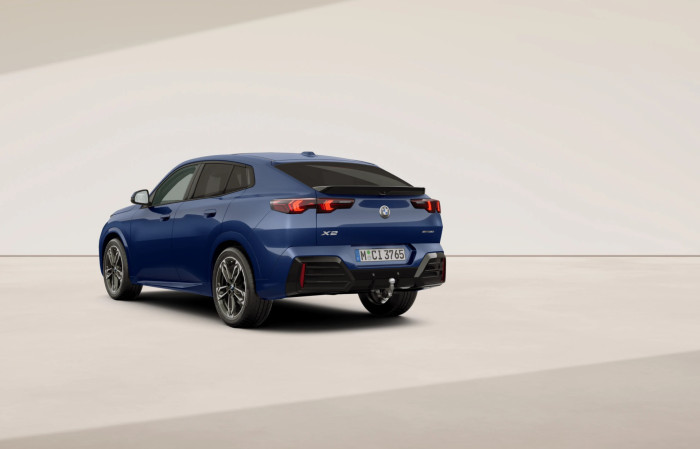 BMW X2 1.5 Sdrive20i na operativní leasing