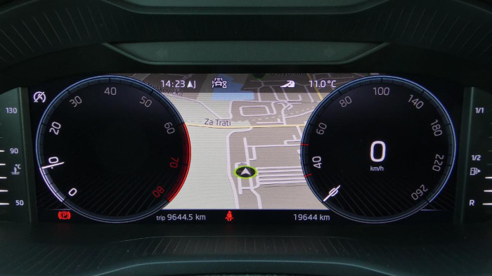 Škoda Karoq 1,5 TSI Style na operativní leasing