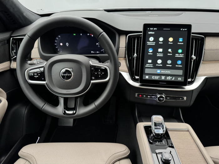 Volvo XC90 B5 AWD AUT DARK ULTRA 7 míst na operativní leasing