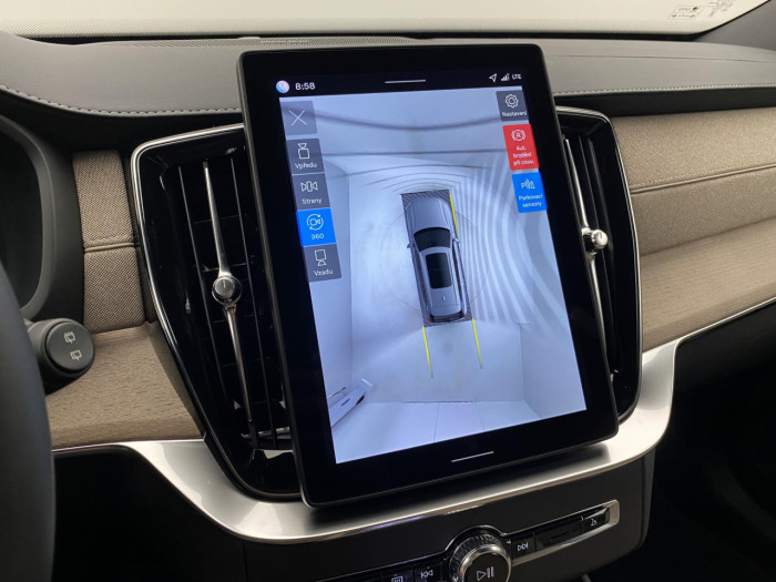 Volvo XC90 T8 AWD RECHARGE BRIGHT PLUS 7m na operativní leasing