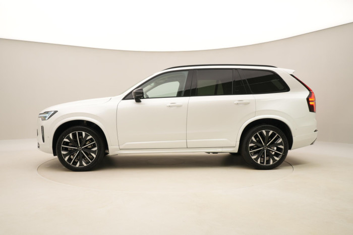 Volvo XC90 B5 AWD AUT DARK PLUS 7míst na operativní leasing