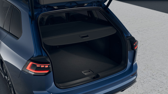 Volkswagen Golf V. R-line People 1,5 eTSI 7DSG mHEV na operativní leasing