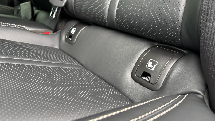 Mazda 6e 68.8 kWh Takumi - Jet Black na operativní leasing