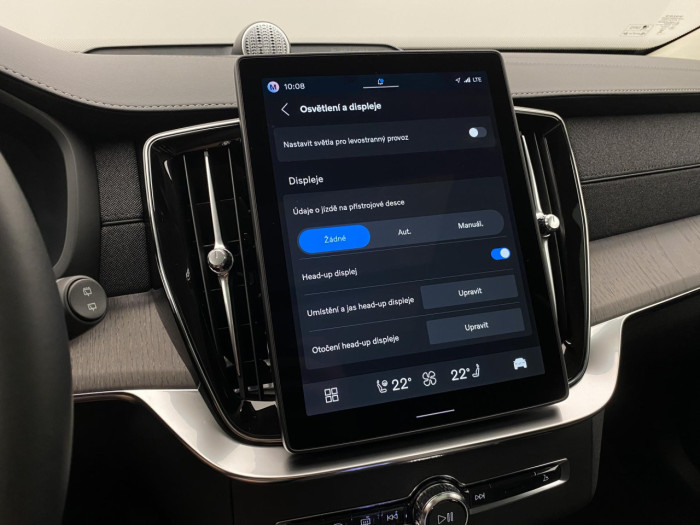 Volvo XC90 T8 AWD Plug-in BRIGHT ULTRA na operativní leasing