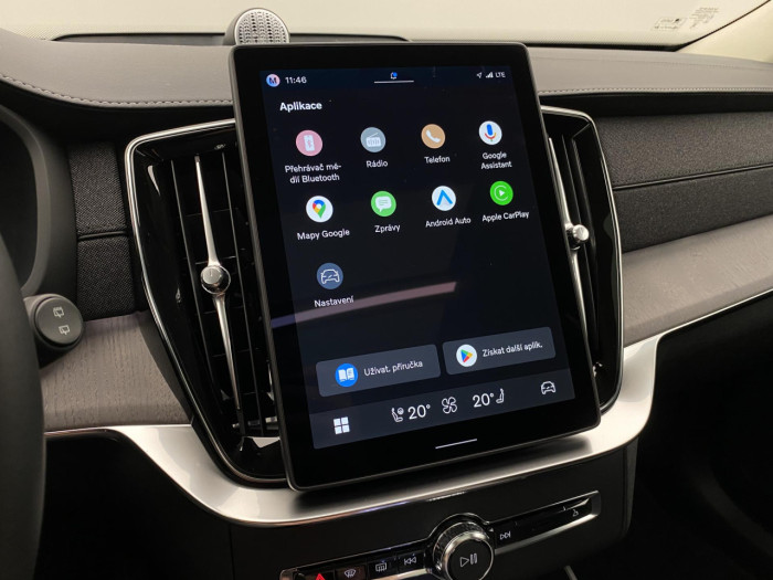 Volvo XC90 T8 AWD Plug-in DARK ULTRA na operativní leasing