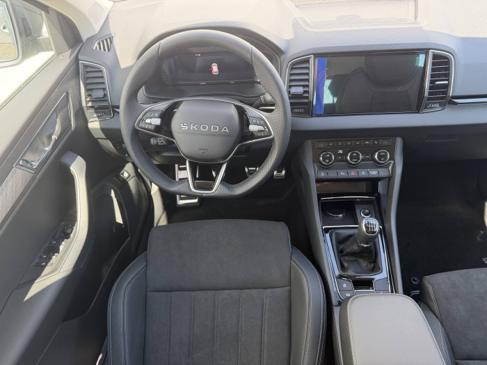 Škoda Karoq Dynamic 6MP 1,5 TSI  / 110kW na operativní leasing