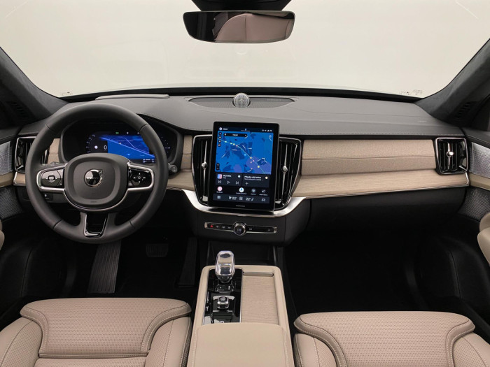 Volvo XC90 T8 AWD Plug-in BRIGHT ULTRA na operativní leasing