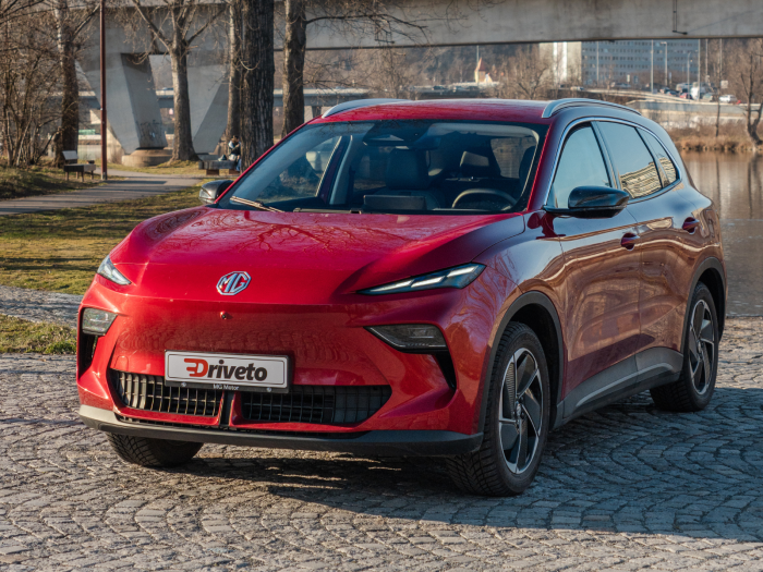 MG MG S5 Exclusive Elektro 170 kW Elektřina Automatická převodovka na operativní leasing