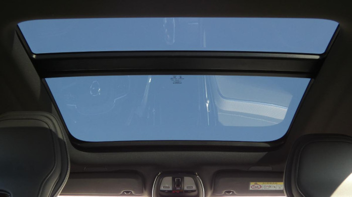 Volvo S60 B5 AWD Ultimate Dark na operativní leasing