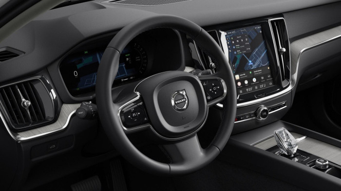 Volvo V60 B4 AUT BRIGHT PLUS na operativní leasing