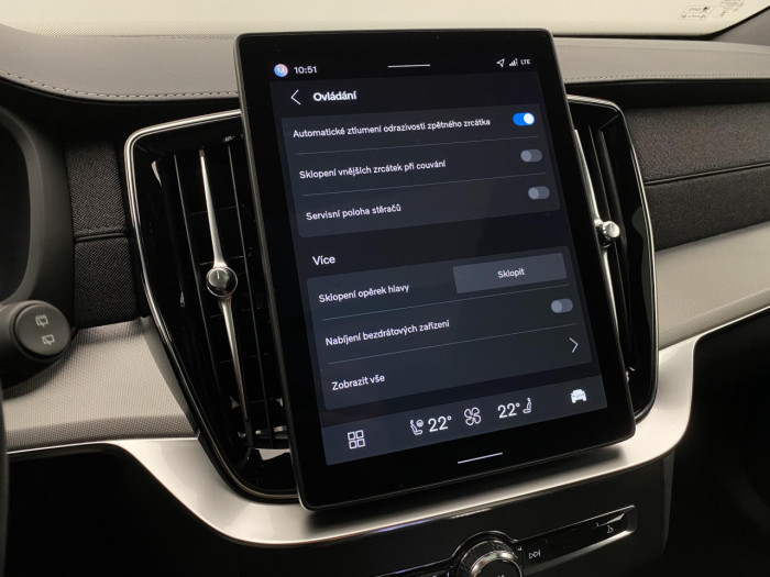 Volvo XC90 B5 AWD BLACK EDITION PLUS 7 na operativní leasing