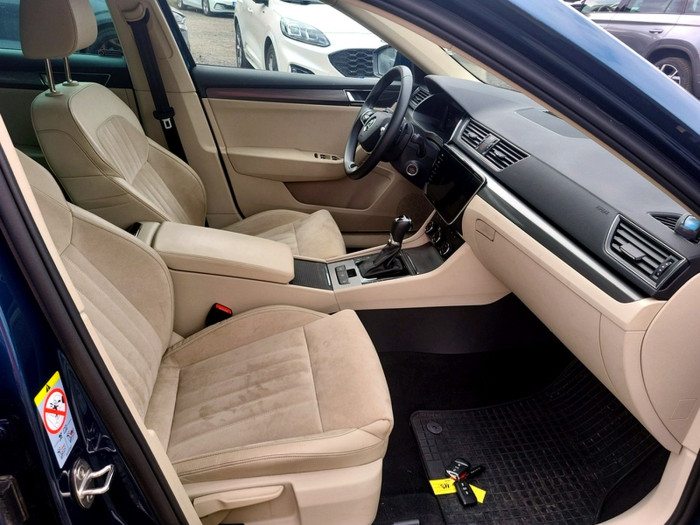 Škoda Superb Combi Style 1.4 PHEV160 kW DSG na operativní leasing