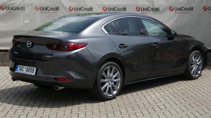 Mazda 3 Prime-line 2.0 e-Skyactiv G150 na operativní leasing