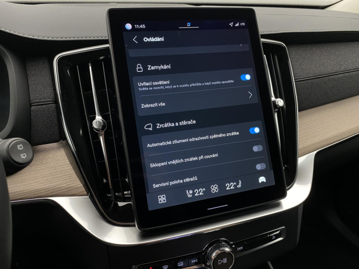 Volvo XC90 T8 AWD RECHARGE BRIGHT PLUS 7m na operativní leasing