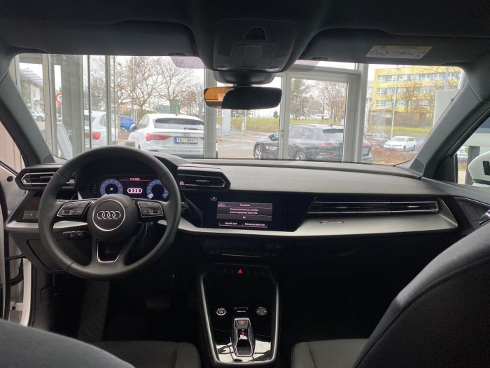 Audi A3 Spb 35 TFSI Stronic na operativní leasing