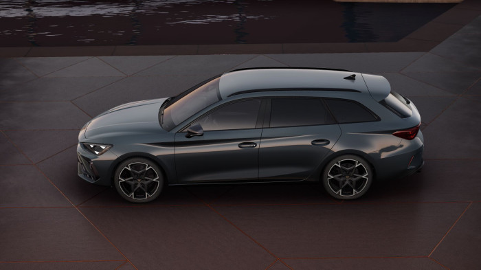 Cupra Leon SP VZ 2.0 TSI 333k DSG 4WD na operativní leasing