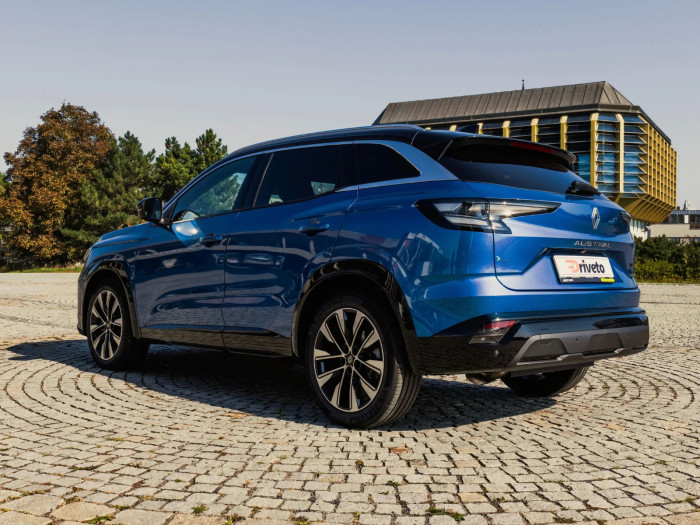 Renault Austral Techno 1.3 mild hybrid 150 109 kW Benzín Automatická převodovka na operativní leasing