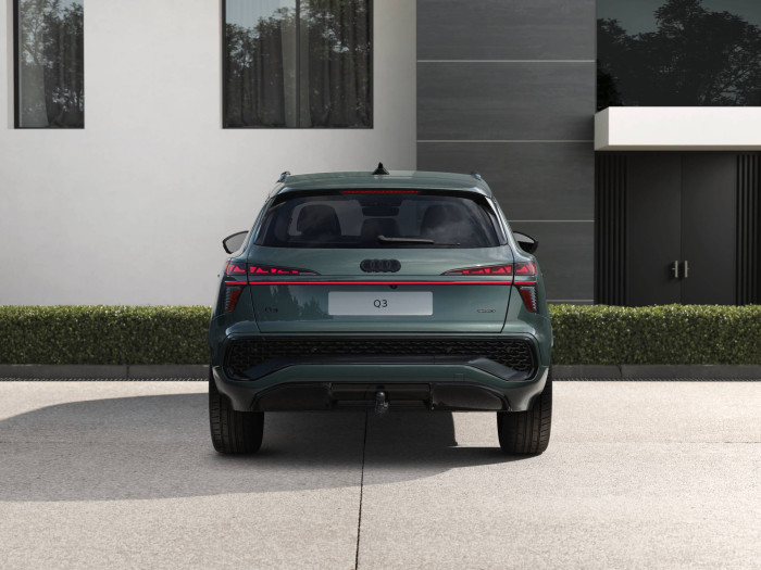 Audi Q3 quattro ST7 2,0TFSI / 150kW na operativní leasing