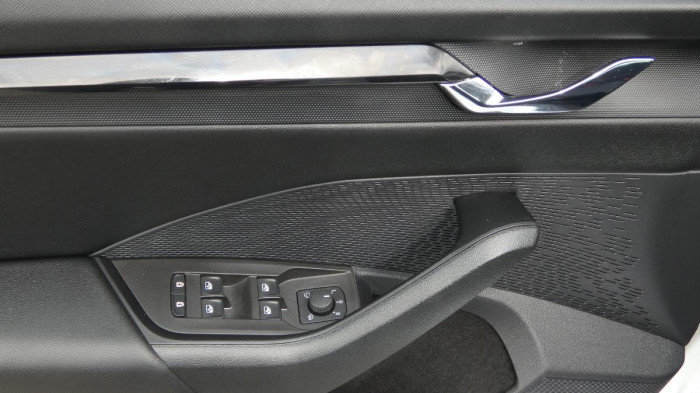 Škoda Octavia 1.5 TSI 110kW DSG Ambition na operativní leasing