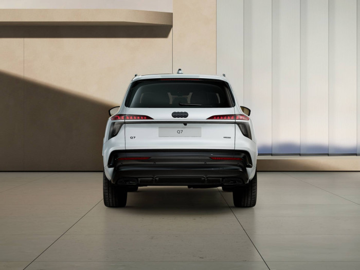 Audi Q7 Quattro 8TT 3,0TDI / 220kW na operativní leasing
