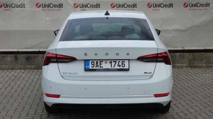 Škoda Octavia 1.5 TSI 110kW DSG Ambition na operativní leasing
