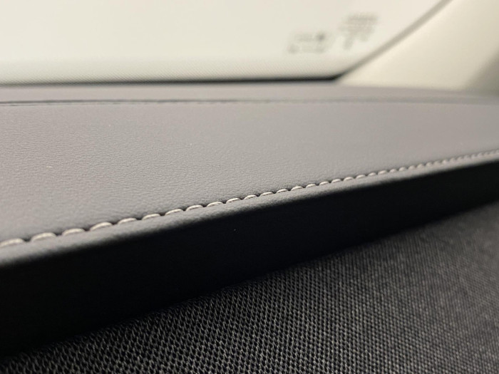 Volvo XC90 T8 AWD RECHARGE DARK PLUS 7m na operativní leasing