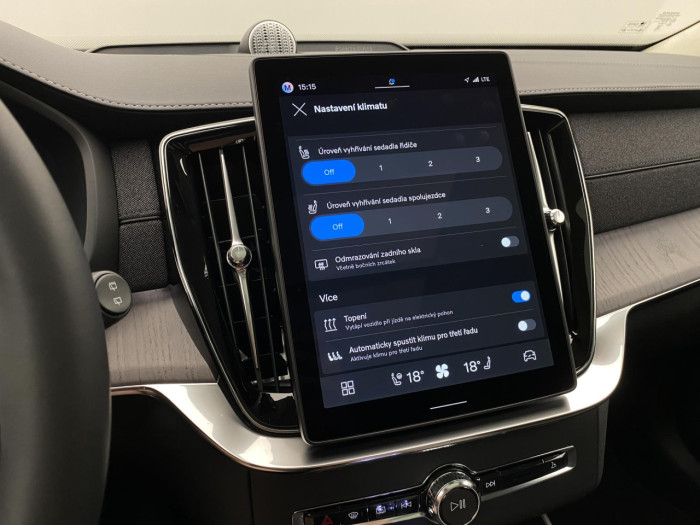 Volvo XC90 T8 AWD Plug-in BRIGHT ULTRA na operativní leasing