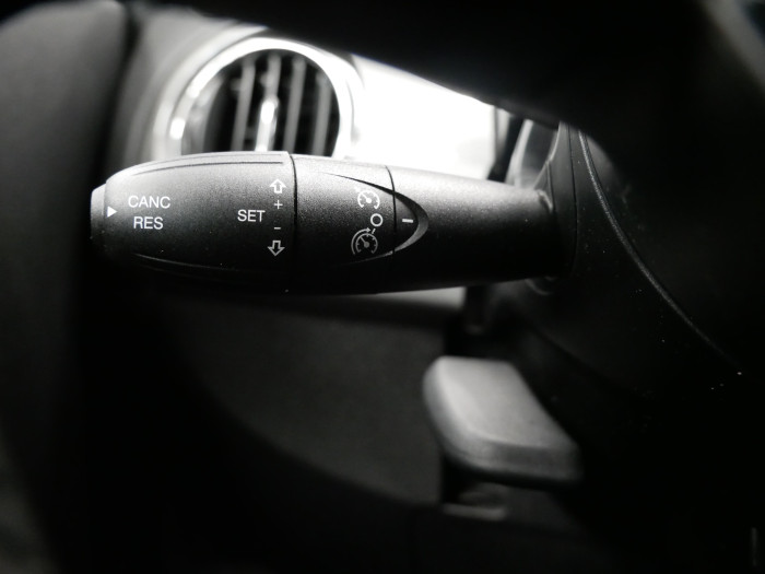 Fiat 500 1.0 Mild-Hybrid 51 kW Lounge na operativní leasing