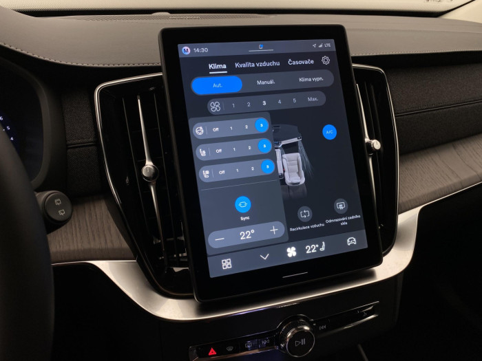 Volvo XC90 B5 AWD AUT BRIGHT PLUS na operativní leasing