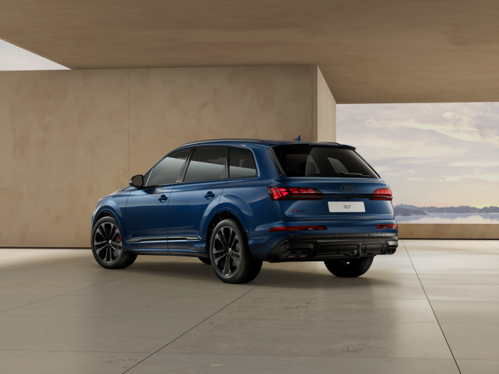 Audi SQ7 SUV V8 TFSI quattro 373 kW na operativní leasing