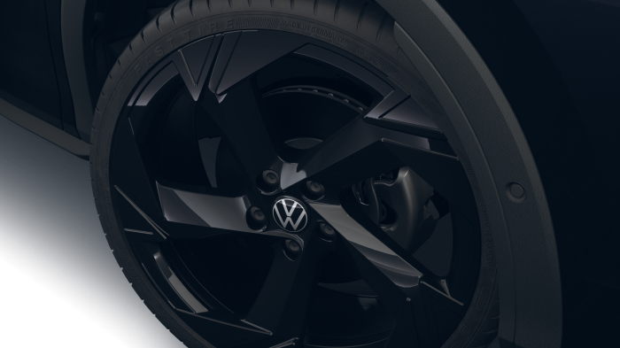 Volkswagen T-Roc R-Line 1,5 eTSI 110 kW 7DSG na operativní leasing