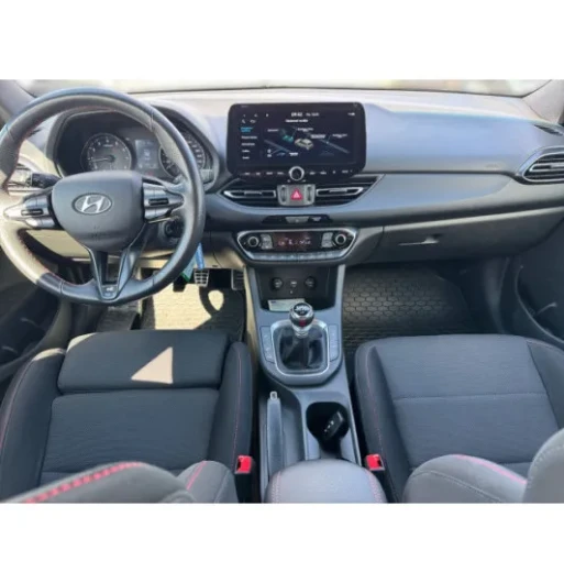 Hyundai i30 kom.1.5T-GDI N Line 5d na operativní leasing