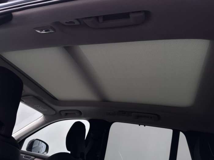 Volvo XC90 T8 AWD Plug-in ULTRA DARK 7m na operativní leasing