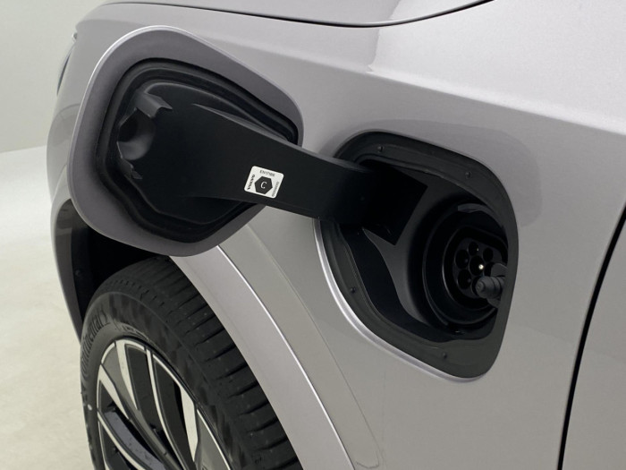 Volvo XC90 T8 AWD Plug-in BRIGHT ULTRA na operativní leasing