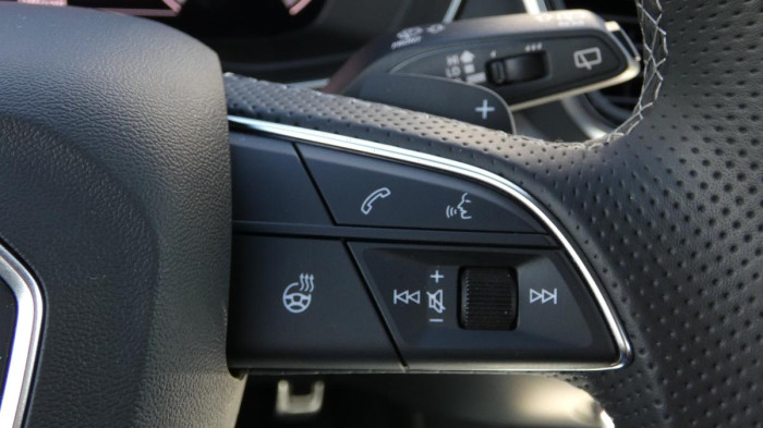 Audi Q5 40 TDI quattro S tronic S Line na operativní leasing