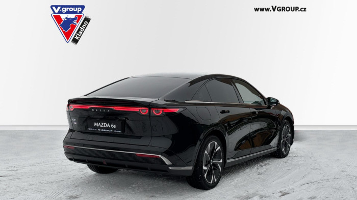 Mazda 6e 68.8 kWh Takumi Plus - Jet Black na operativní leasing