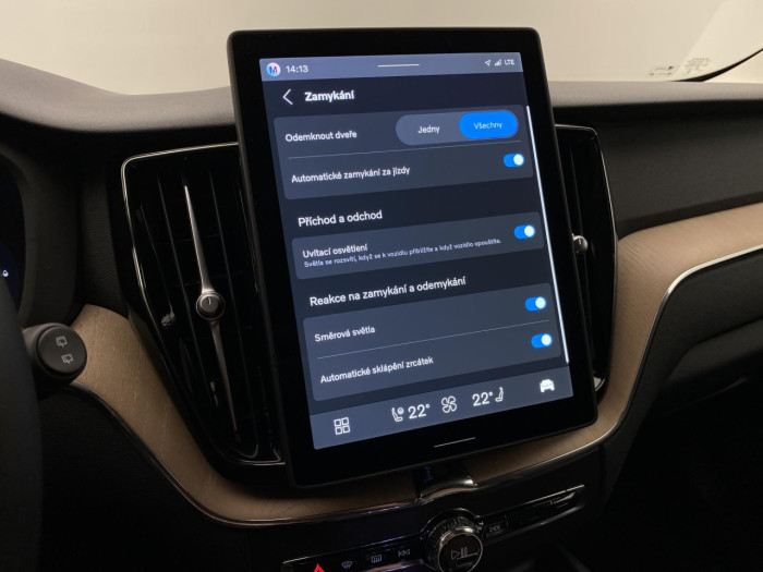 Volvo XC60 T6 AWD AUT BRIGHT PLUS na operativní leasing